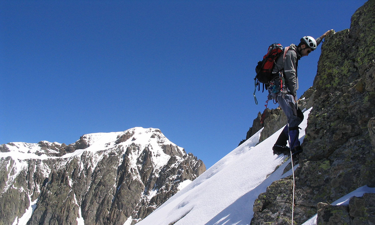Aiguille Crochues Traverse  in the Aiguilles Rouges with Thomas Sweden and Carlos Baquero